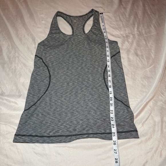 Zella Gray Racerback Tank Top - Picture 4 of 5